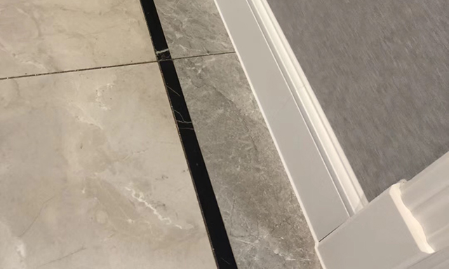 美容膠可以用在墻布嗎？怎么施工？